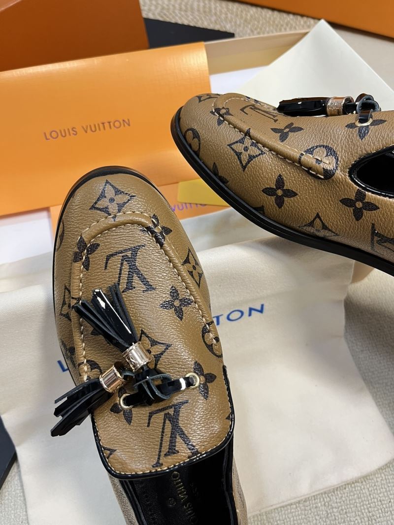 Louis Vuitton Low Shoes